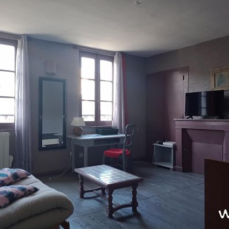 Appartement Centre Ville Avec Balcon -Terrasse Prive Tulle Zewnętrze zdjęcie